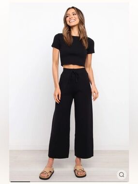 Petal and pup black matching set